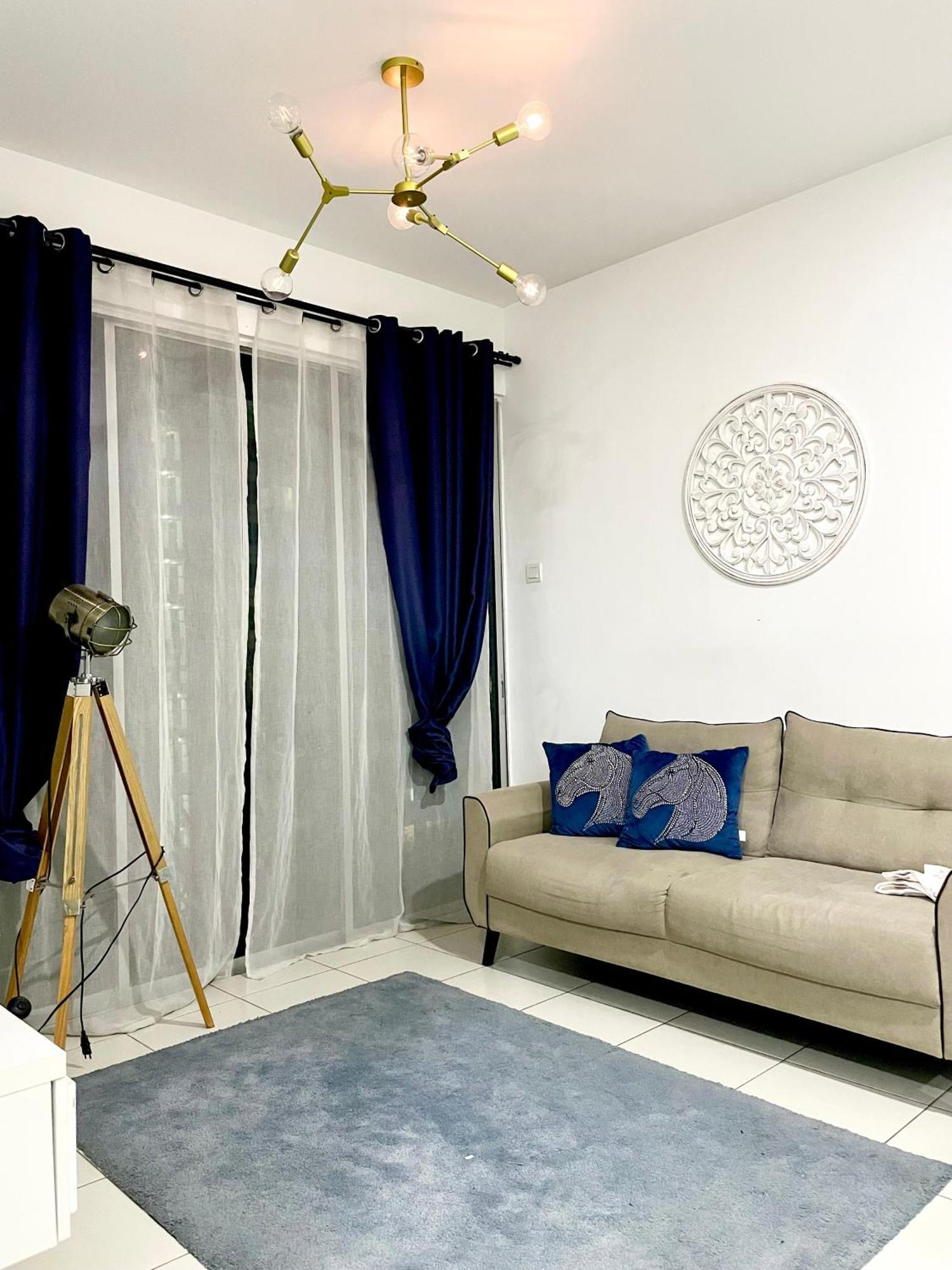 Cosmo Maison Damansara Damai Exteriér fotografie